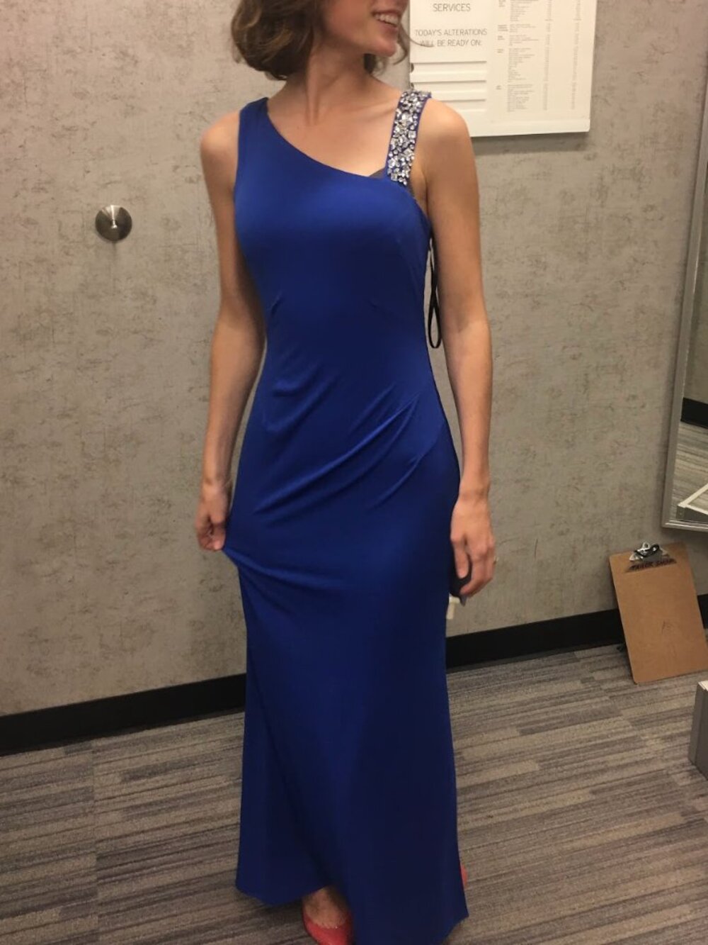 LAUNDRY BY SHELLI SEGAL One-Shoulder Dress Embellished Gown - Size 2